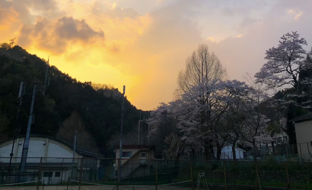 陣場テニスコート 夕焼け